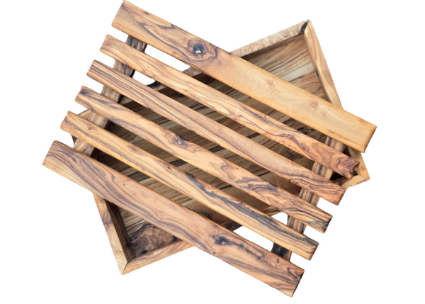 Coupe à pain en bois d’olivier avec récupérateur intégré