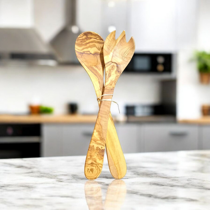 Couverts à salade rustiques en bois d’olivier