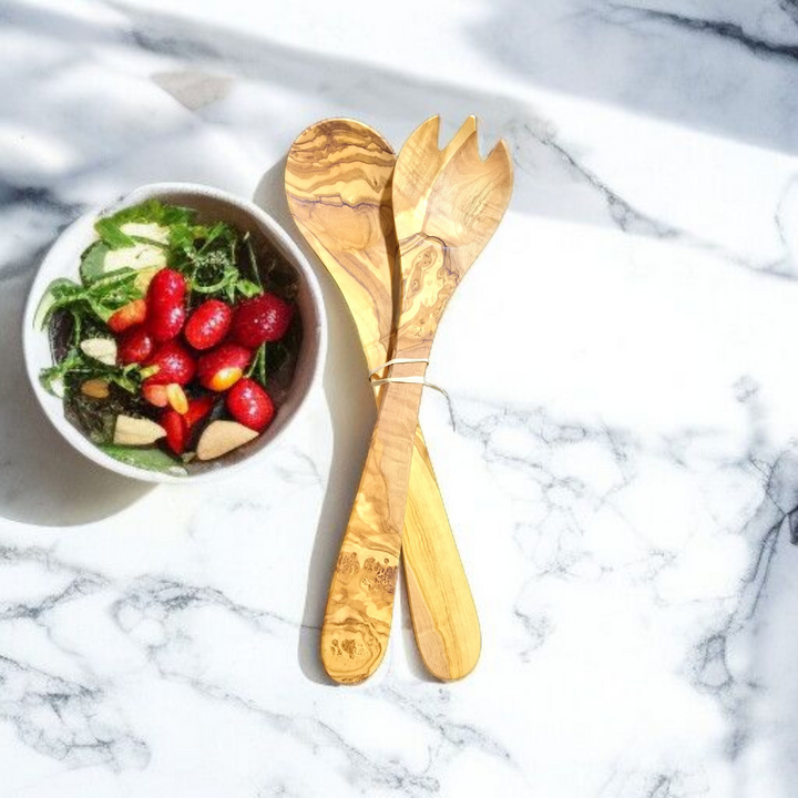 Couverts à salade rustiques en bois d’olivier